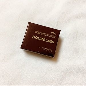 Hourglass Veil Translucent Mini Setting Powder